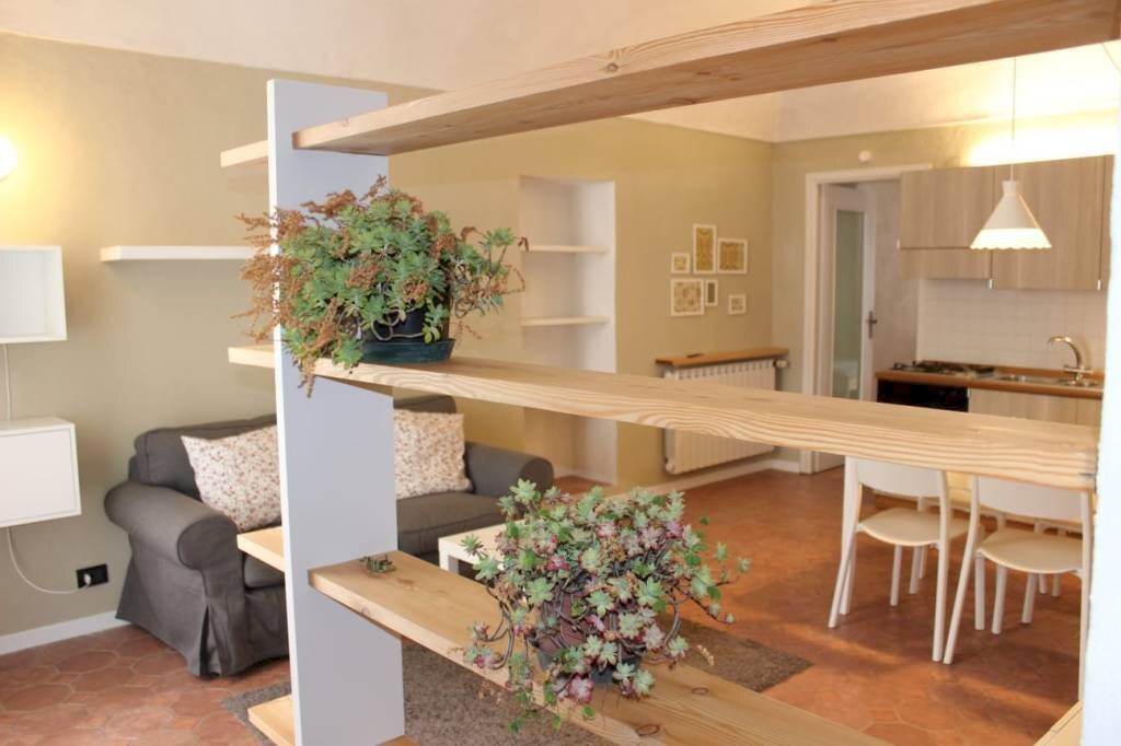 Salone - Two-room apartment piazzetta del Teatro, 11, Cuneo (neighborhood Centro) - photo 2