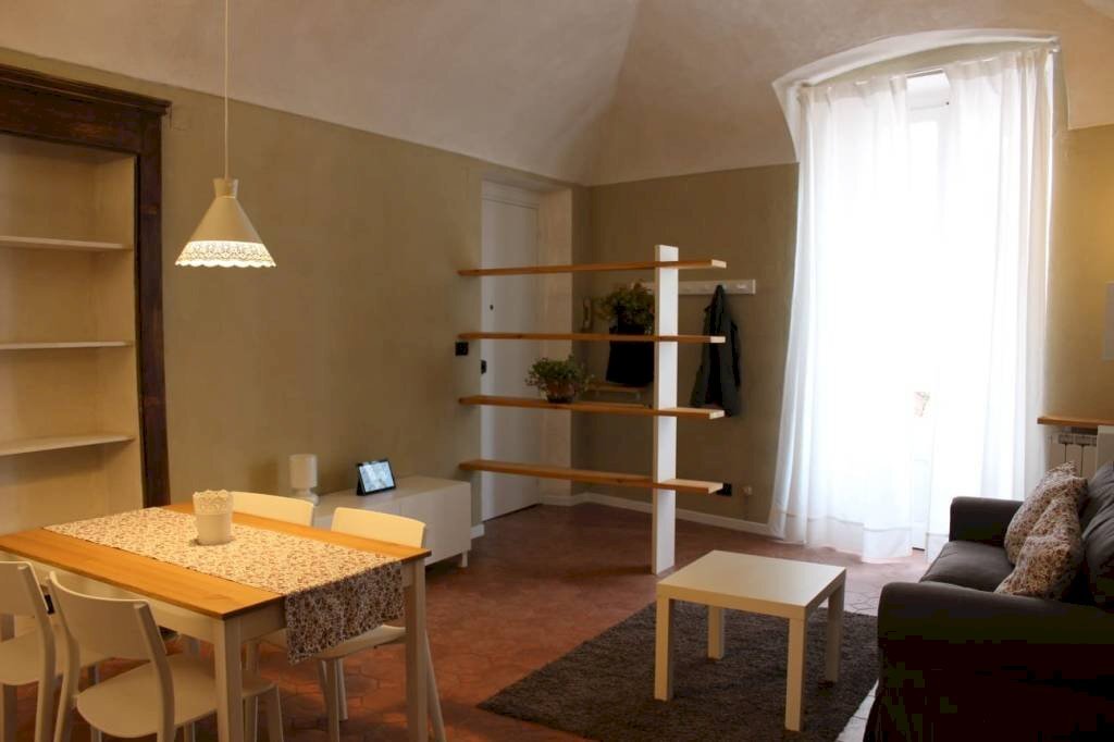 Salone - Two-room apartment piazzetta del Teatro, 11, Cuneo (neighborhood Centro) - photo 3