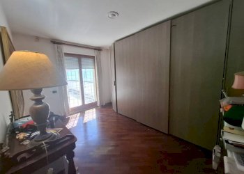 Camera da letto - Bilocale via Durban, 20, Roma (zona Torrino) - foto 19