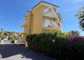 Foto 1 - Appartamento Via Raffaello Sanzio, Diano Marina - foto 1