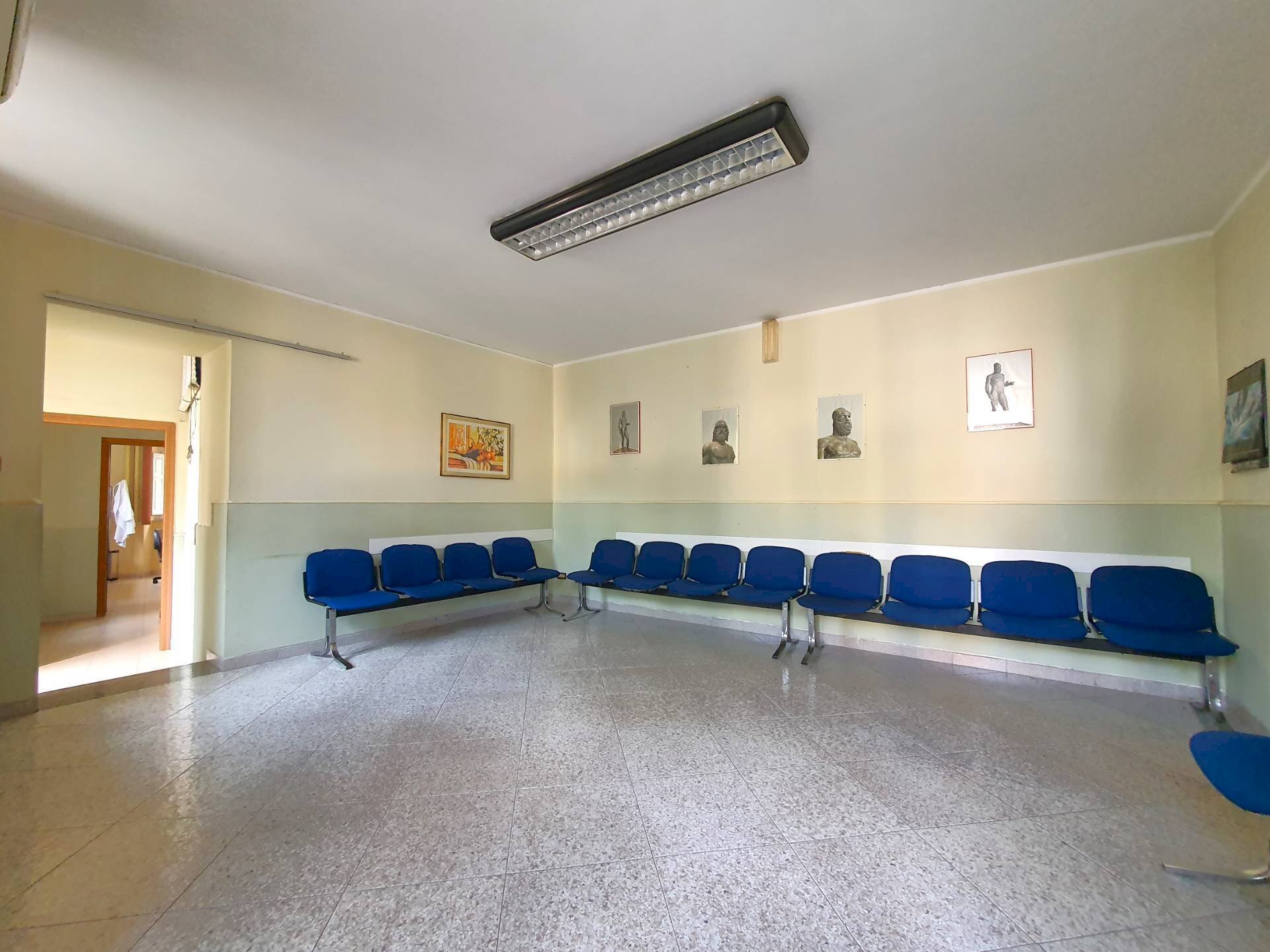 Foto 2 - Office via Ettore Vitale, Catanzaro - photo 2