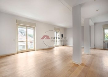 soggiorno - Quadrilocale del goletto, Brescia - foto 6