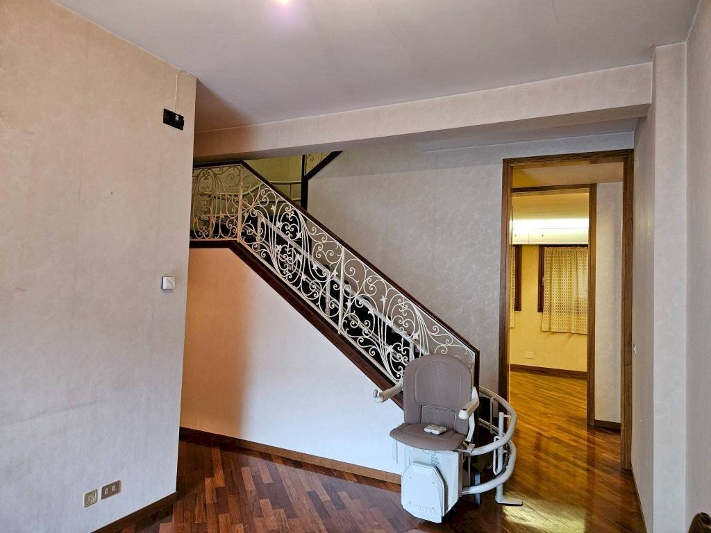 Ingresso - Villa via Antonio Bondi, 23, Bologna (zona Massarenti) - foto 3