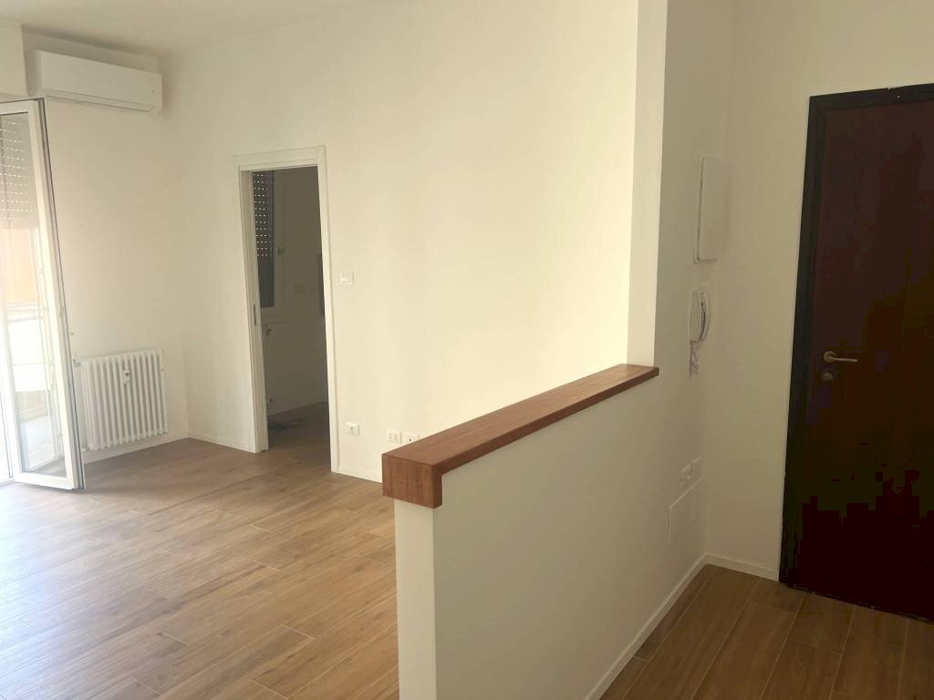 Interno appartamento - Trilocale via Francesco Zanardi, Bologna (zona Saffi) - foto 1