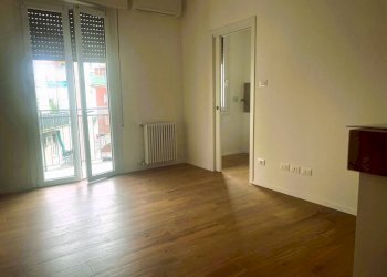 Cucina - Three-room apartment via Francesco Zanardi, Bologna (neighborhood Saffi) - photo 13