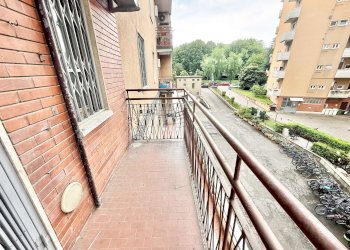 appartamento in vendita con balcone milano via bar - Appartamento via Bari, Milano (zona Barona) - foto 1