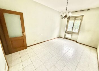 appartamento in vendita con balcone milano via bar - Appartamento via Bari, Milano (zona Barona) - foto 7