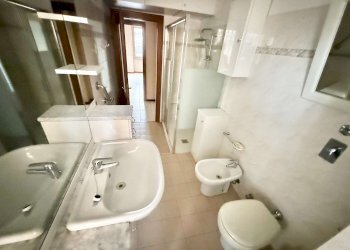appartamento in vendita con balcone milano via bar - Appartamento via Bari, Milano (zona Barona) - foto 13