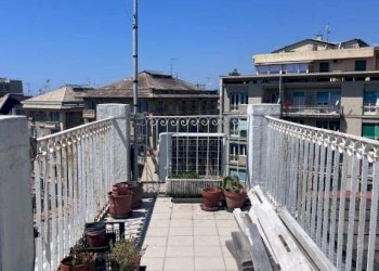 Terrazzo - Appartamento via Francesco Ravaschio, 109, Genova (zona Sestri Ponente) - foto 5
