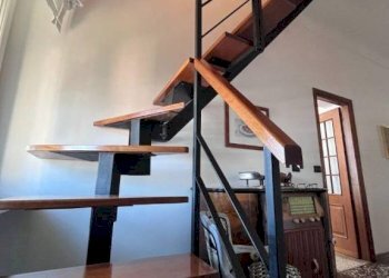 Scala - Appartamento via Francesco Ravaschio, 109, Genova (zona Sestri Ponente) - foto 16