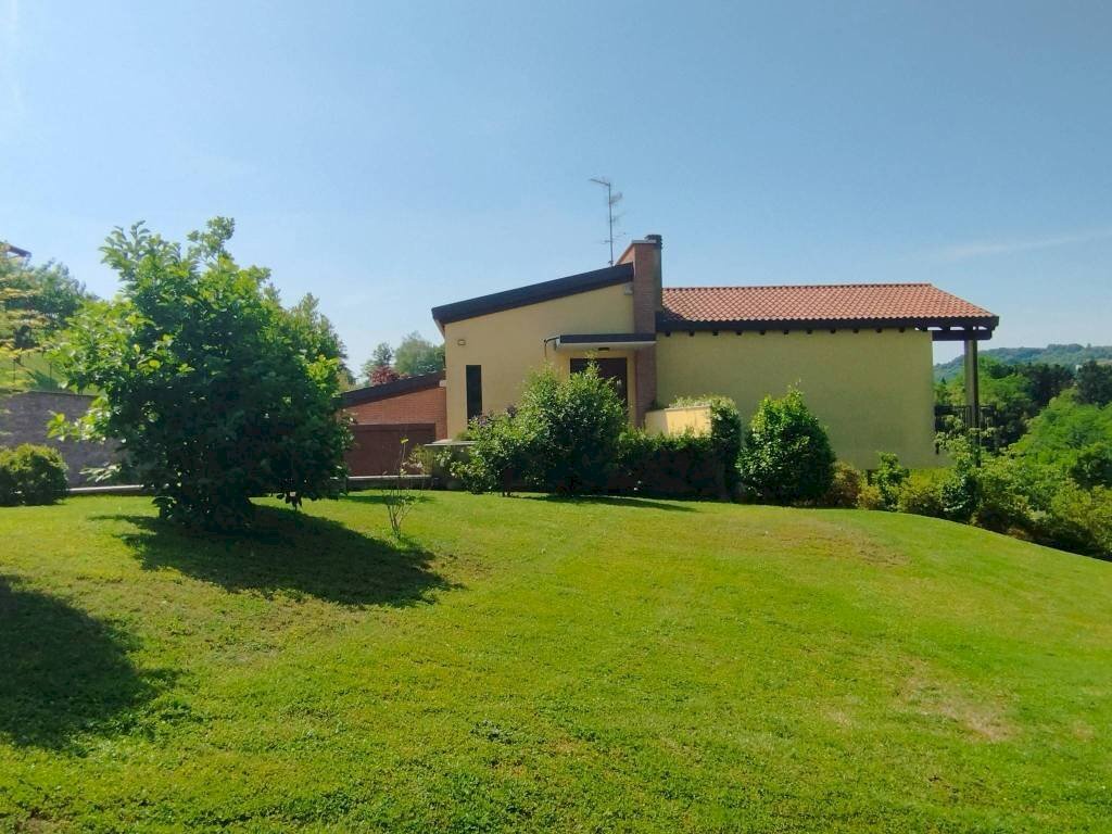 Giardino - Villa via Monte Rosa, Buguggiate - foto 1
