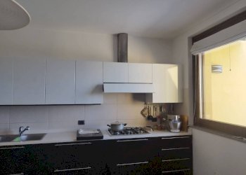 Cucina - Villa via Monte Rosa, Buguggiate - foto 23