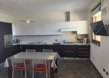 Cucina - Villa via Monte Rosa, Buguggiate - foto 25