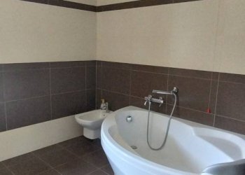 Bagno - Villa via Monte Rosa, Buguggiate - foto 44