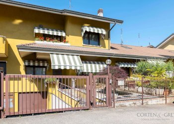 p1ee7187 - Villa a Schiera strada San Mauro, 210 bis, Torino (zona Bertolla) - foto 1