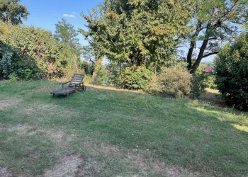 giardino - Appartamento via Irma Bandiera, Monte San Pietro - foto 3