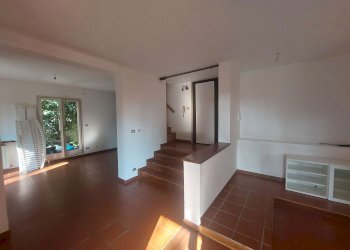 soggiorno 1 - Appartamento via Irma Bandiera, Monte San Pietro - foto 5