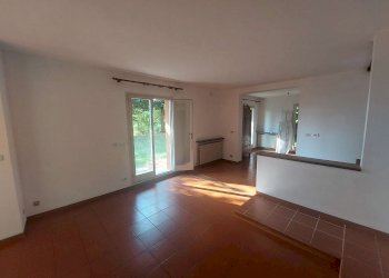 camera - Appartamento via Irma Bandiera, Monte San Pietro - foto 13