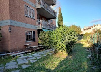 Giardino - Quadrilocale via Filippo Barigioni, Roma (zona Villaggio Azzurro) - foto 17