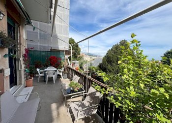 Three-room apartment Via col di lana, Genova (neighborhood Cornigliano) - photo 2