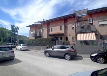 01 FACCIATA - Four-room apartment Via A. Moro 52B, Manoppello - photo 1