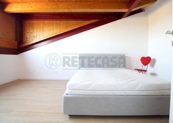 camera matrimoniale - Apartment Via Vienna 3, Montebello Vicentino - photo 9