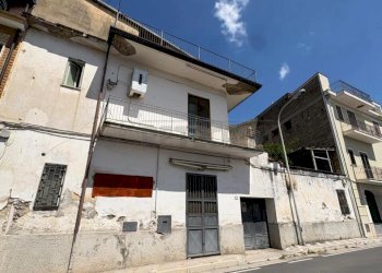 1 - Independent house Via Giuseppe Verdi 101, Marcianise - photo 1