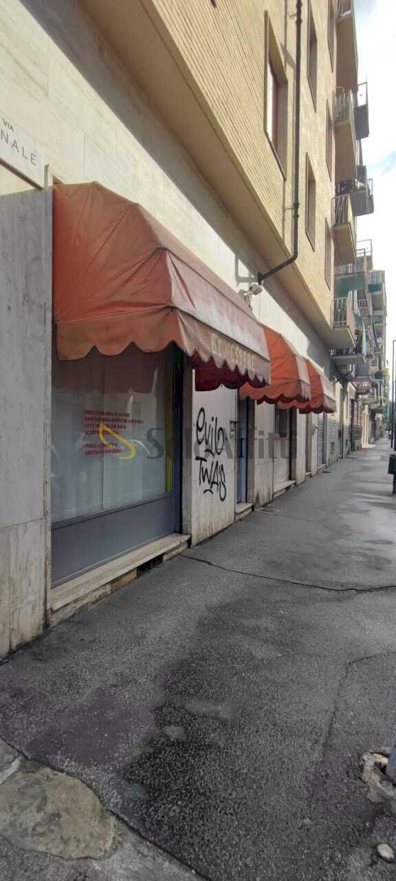 IMG-20241119-WA0016 - Locale Commerciale Via Sette Comuni 43, Torino (zona Mirafiori Sud) - foto 2