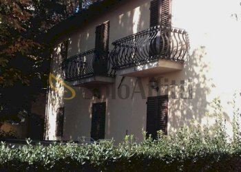 da6cee0c-5e07-4bf3-b6aa-523af3bd1ed3 - Three-room apartment Greve in Chianti - photo 6