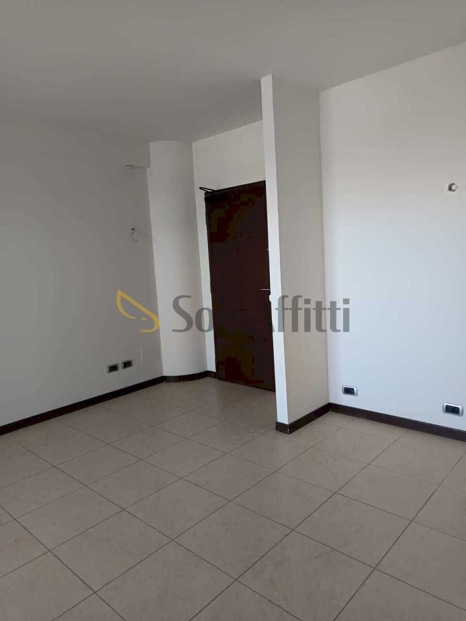 WhatsApp Image 2026-05-26 at 17.39.19 (2) - Ufficio Via Ufente 20, Latina - foto 2