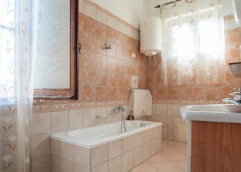 (25 di 38) - Casa indipendente San Sperate - foto 25