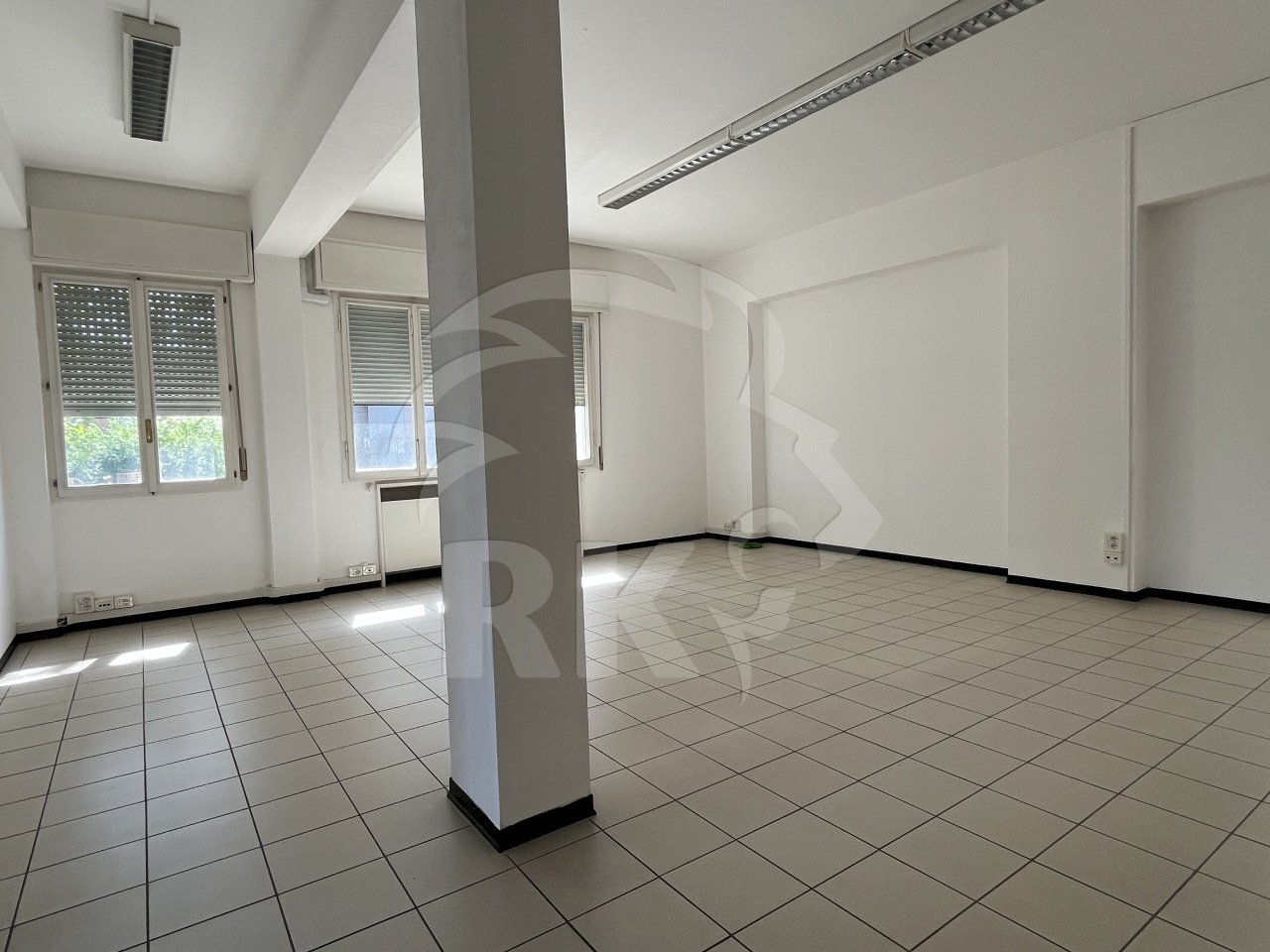 IMG_0501.jpg - Office Via Alfieri Maserati 3, Bologna (neighborhood San Donato) - photo 1