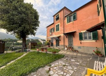 Semi-detached house Via Al Garbo, Genova (neighborhood Rivarolo) - photo 2