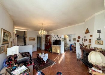 Semi-detached house Via Al Garbo, Genova (neighborhood Rivarolo) - photo 7