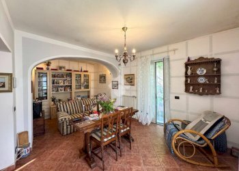 Semi-detached house Via Al Garbo, Genova (neighborhood Rivarolo) - photo 8