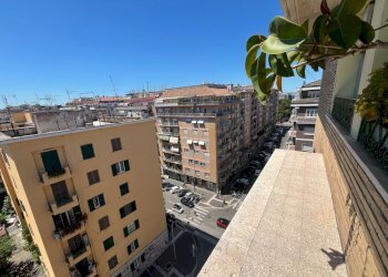 Vista - Four-room apartment Via Caffaro, Roma - photo 10