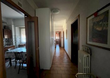 Corridoio - Four-room apartment Via Caffaro, Roma - photo 20