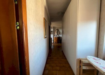 Corridoio - Four-room apartment Via Caffaro, Roma - photo 29