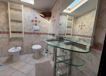35 - Two-room apartment Piazza della Costituente 8, Ventimiglia - photo 28