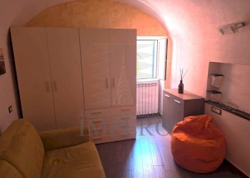 3 - Two-room apartment Salita alle Mura 30, Ventimiglia - photo 3