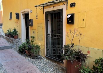 12 - Two-room apartment Salita alle Mura 30, Ventimiglia - photo 9