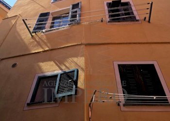 11 - Two-room apartment Salita alle Mura 30, Ventimiglia - photo 12