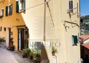 18 - Two-room apartment Salita alle Mura 30, Ventimiglia - photo 16