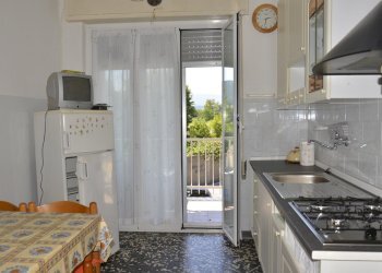 RIF 870-22 - Three-room apartment Via Aurelia 7, Vado Ligure - photo 23