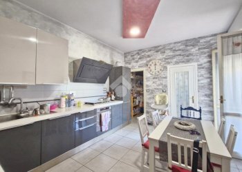 Apartment Via duca d'aosta, Asti - photo 6