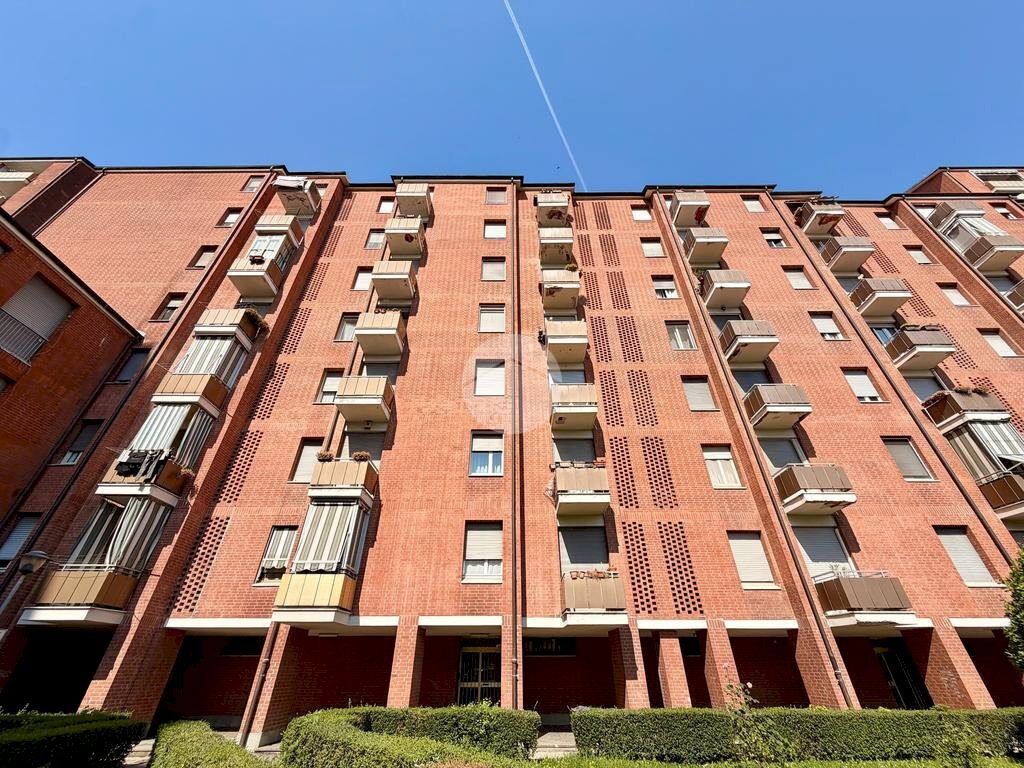 Four-room apartment Corso Molise, Torino (neighborhood Vallette) - photo 1