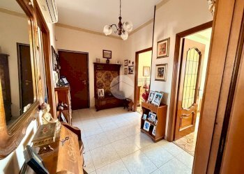 Four-room apartment Corso Molise, Torino (neighborhood Vallette) - photo 2