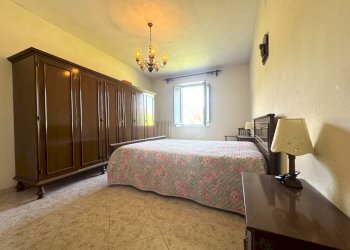 camera da letto - Casa indipendente Via della Casciaia, Vaiano - foto 19