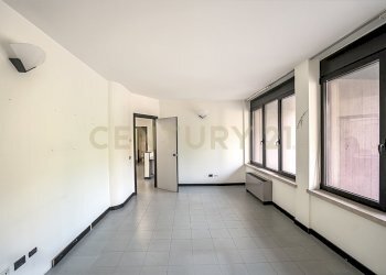 PIANO PRIMO FOTO104 (70) - Ufficio Via Adriano Cristofoli 40, Verona (zona Borgo Milano) - foto 15
