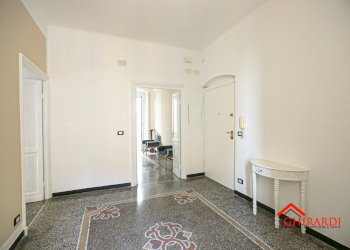 1.5 ingresso.jpg - Appartamento Genova (zona Sestri Ponente) - foto 7